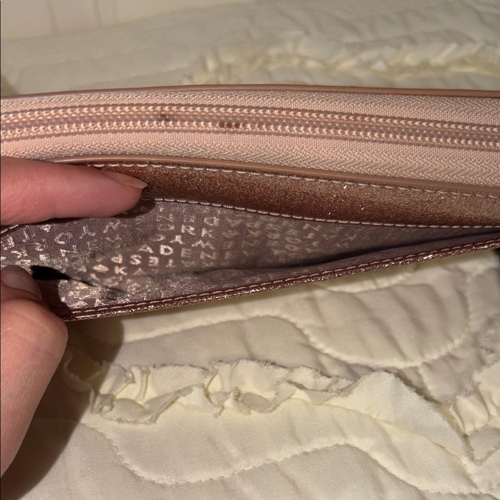 Kate Spade ♠️ Glittery Rose Gold Women's Wallet - Picture 6 of 7